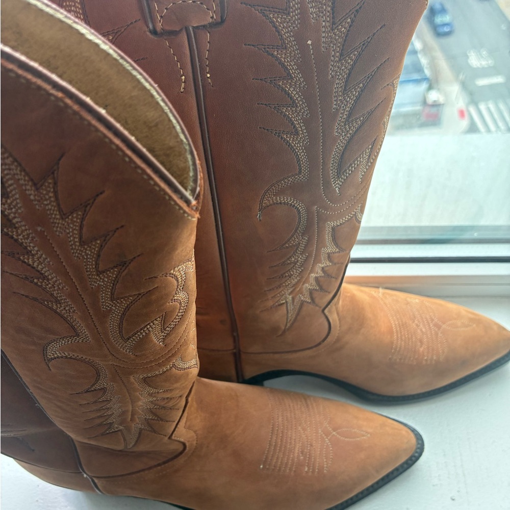 Tony Lama Tan/Brown Western Stitch-Pattern Boots - Picture 3 of 4